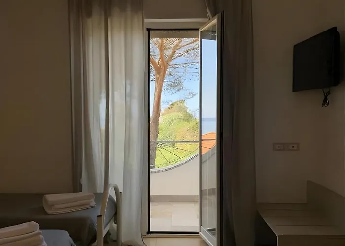 Boutique Franca - Per Coppie Con Servizio Incluso ! Hotel Capo Vaticano